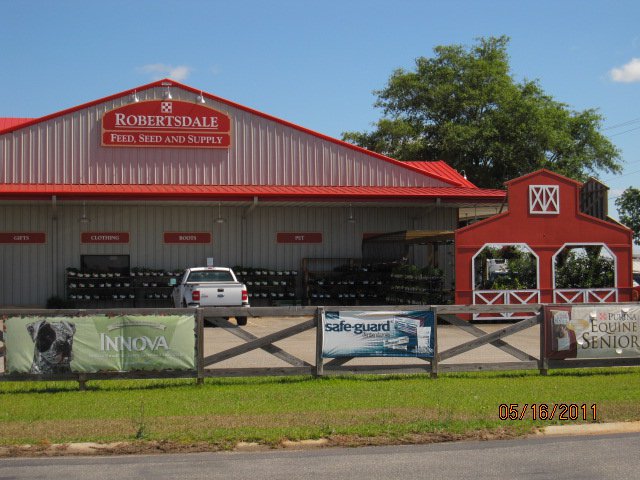 Robertsdale Feed and Supply
